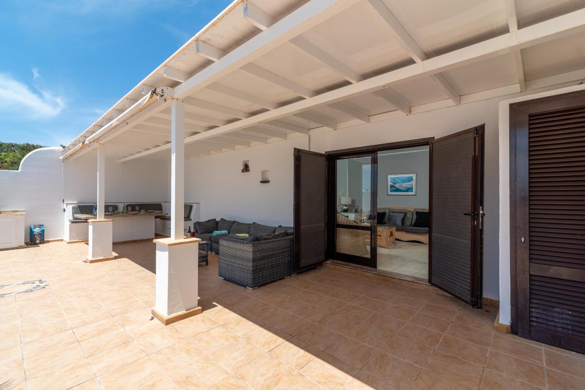 Villa Michelle - Lh114 By Villas Now Ltd Playa Blanca  Exterior foto