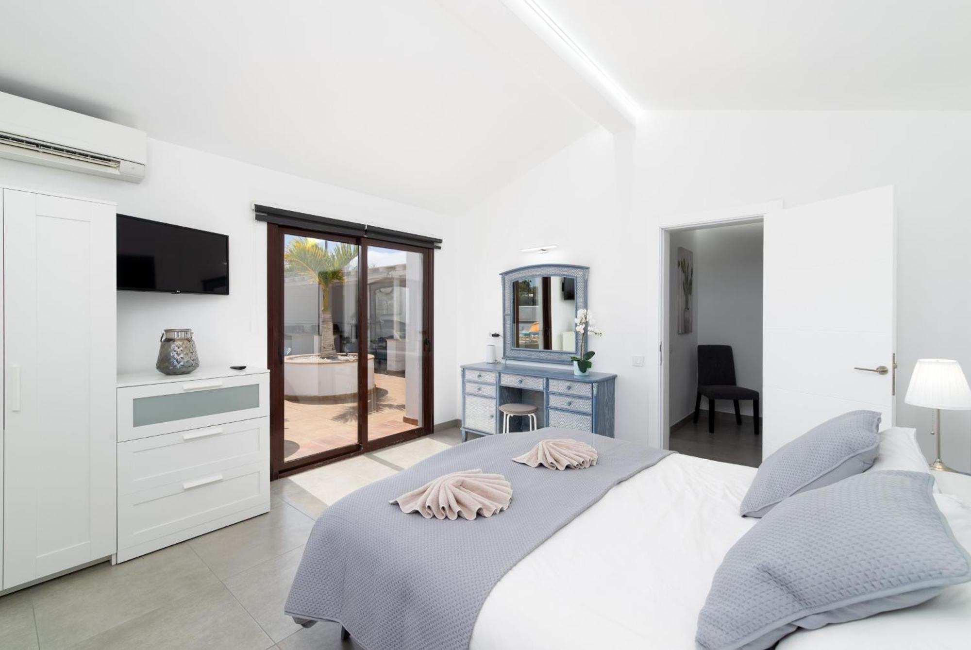 Villa Michelle - Lh114 By Villas Now Ltd Playa Blanca  Exterior foto