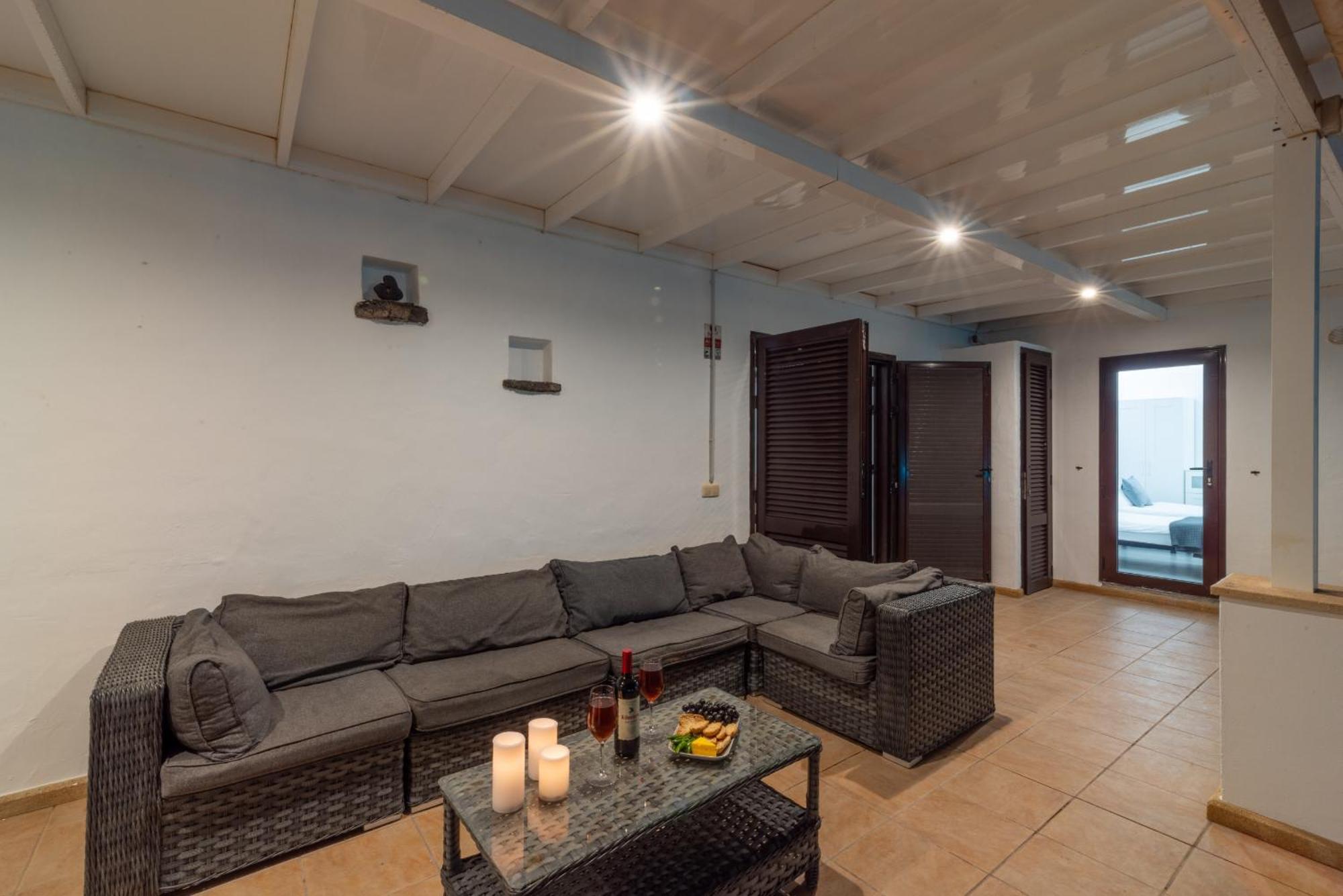 Villa Michelle - Lh114 By Villas Now Ltd Playa Blanca  Exterior foto